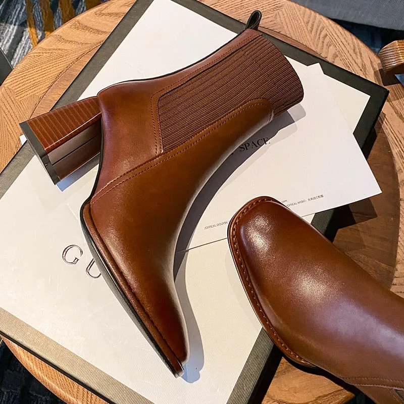 'Anuka' Boots