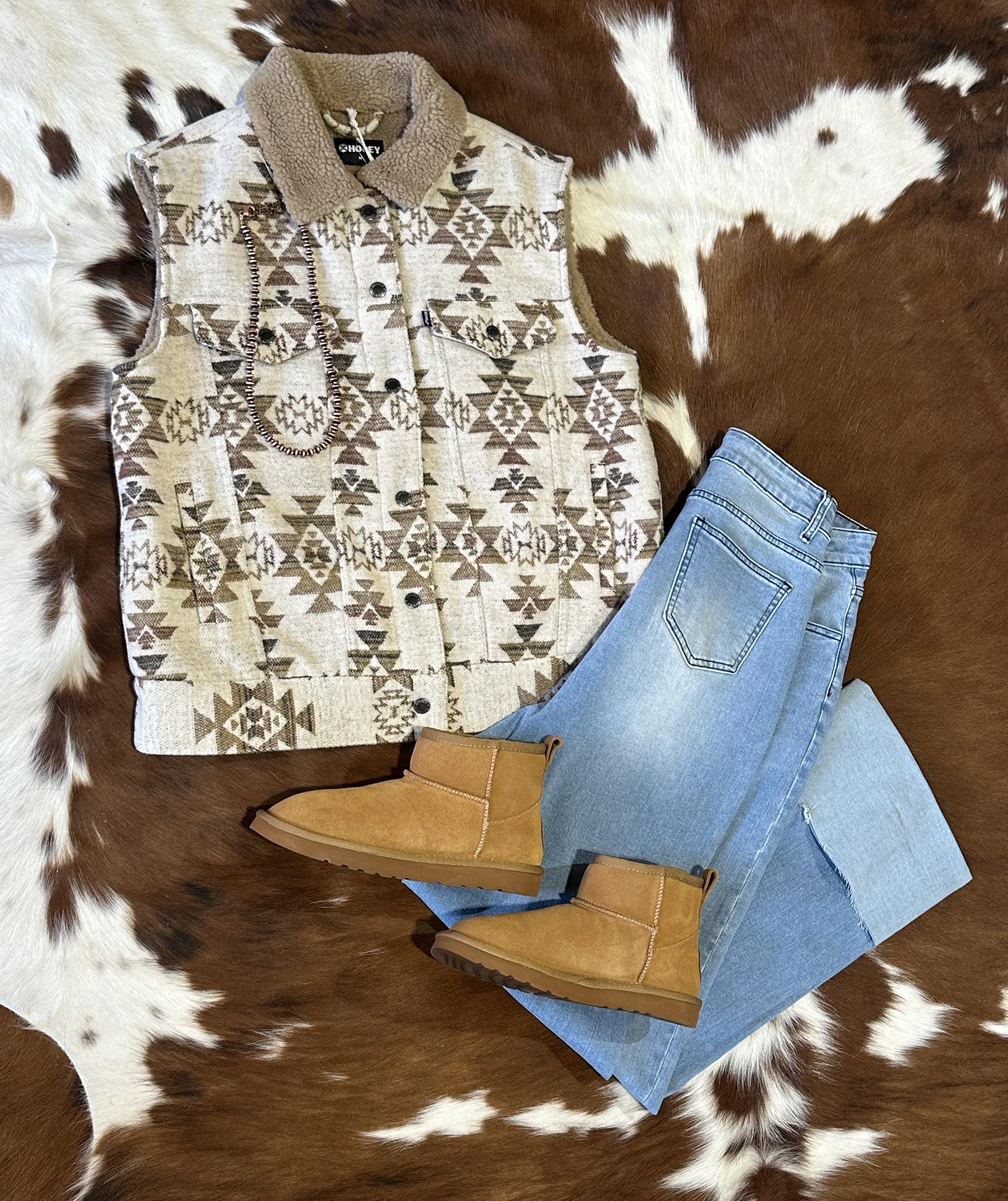 Lamo Kora Moccasin Mini Boots [Chestnut] ✙ON SALE NOW✙
