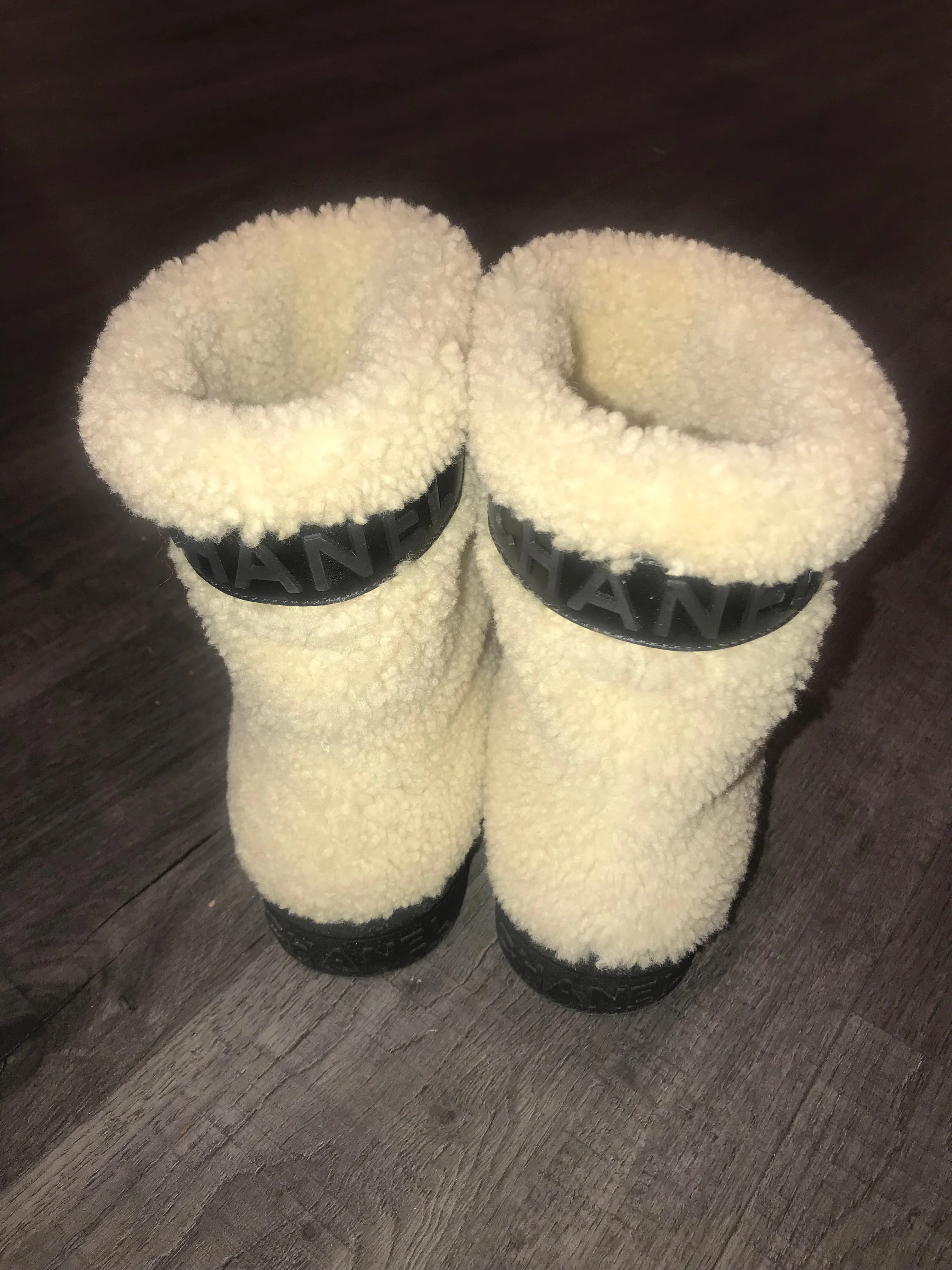 Shearling Snow Boots with Logo